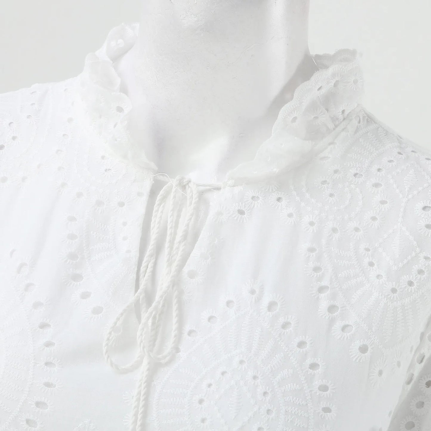 New Boho Casual Lace Floral Dress Short Sleeve Lace-Up V-Neck Beach Dress