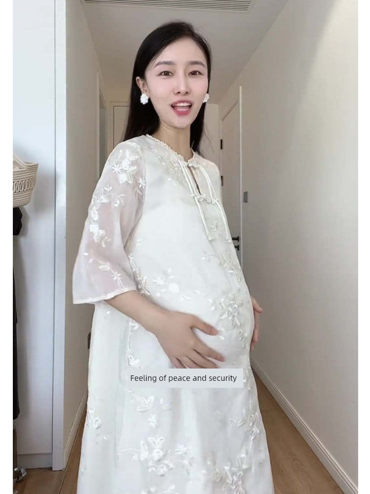 Chinese Style Embroidered Petite Maternity Dress: 2024 New Arrival New