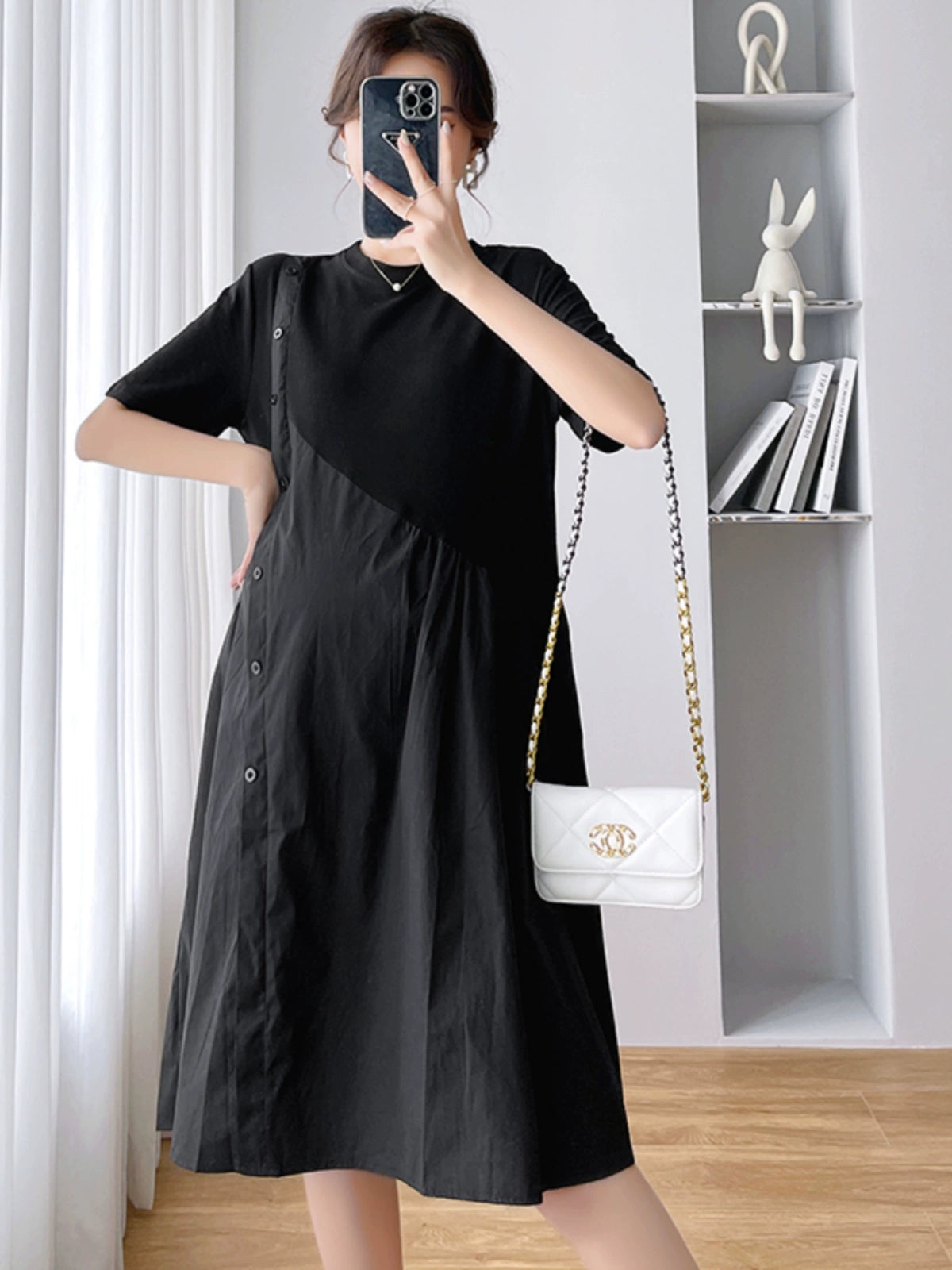 Casual Short Sleeve Loose Summer Maternity Dress: All You Need Is A Pair Of Converse Tennis Shoes