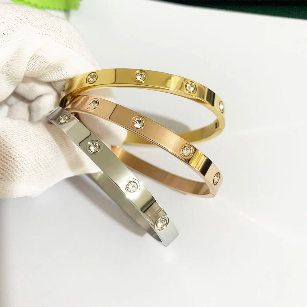 Zircon And Cross Nut Bangle